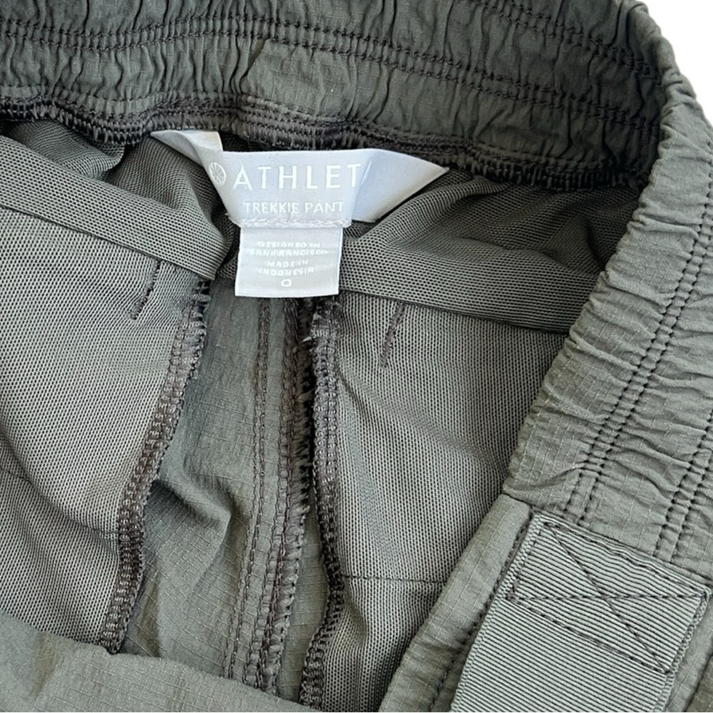 Athleta Trekkie Pants - Picture 4 of 6